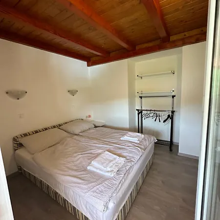 Rosa Apartamento Tkon