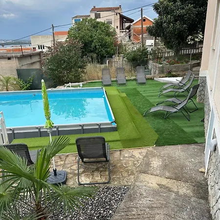 Rosa Apartament *