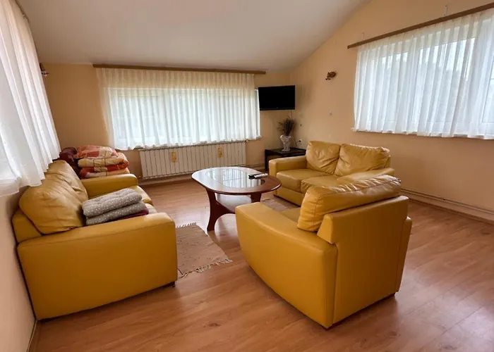 Rosa Apartment
